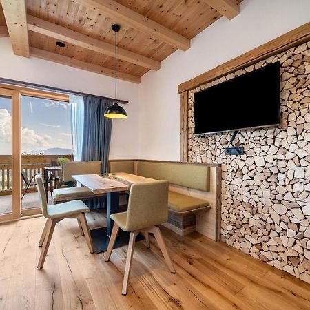 Haughof Apartement Lärchenweide Verano Bagian luar foto